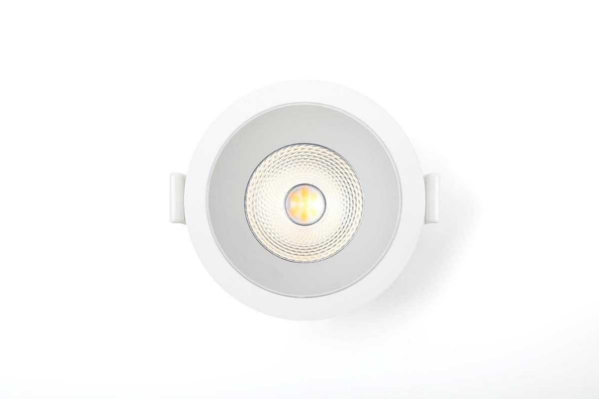 LED Einbaustrahler 6W Ø81mm 40° dimmbar - Lichtfarbe: Warmweiß 3000K - Farbe: Weiß