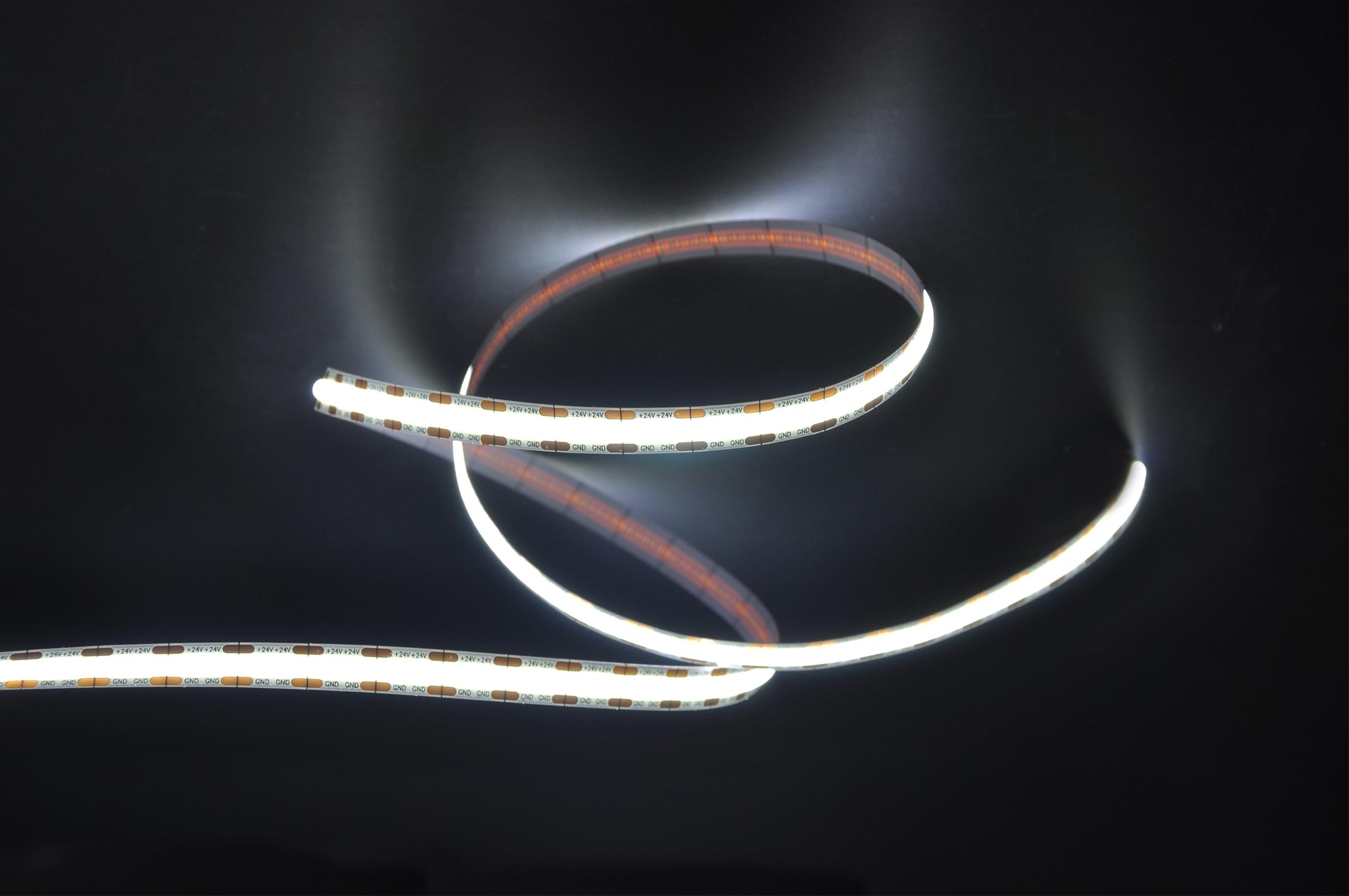 COB Single Cut 24V LED Streifen 5M 10W/m 8mm 528LED/m - Lichtfarbe: Warmweiß 3000K - Schutzart: IP20