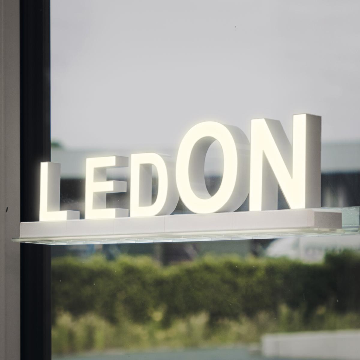 Halterung (Glas) für LED Click Buchstaben 50cm 